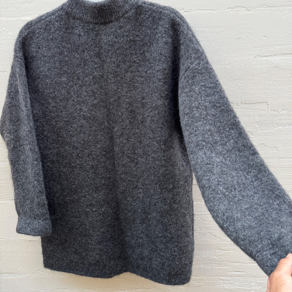 Sezane Cardigan XS Oversized Grey Kid Mohair Wool Button Sweater Coat Pockets - Picture 12 of 16